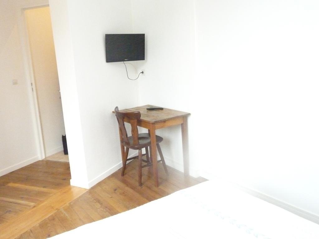 Hotel De La Gare Périgueux Rom bilde